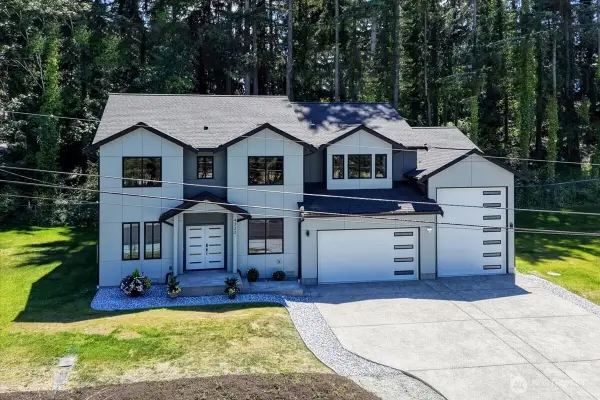 4322 60th Street E, Tacoma, WA 98443