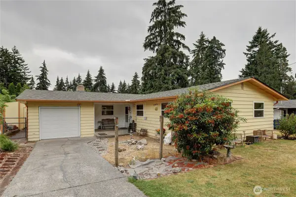 2346 SW 339th Street, Federal Way, WA 98023