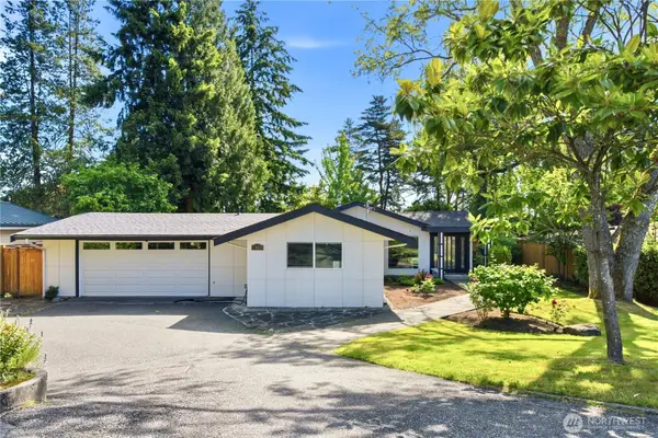 1820 101st Avenue Ne, Bellevue, WA 98004