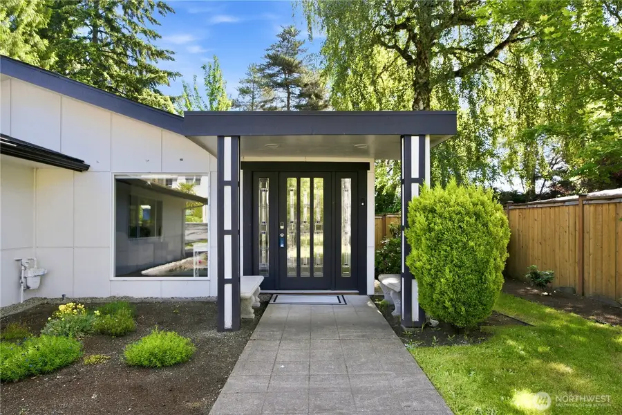1820 101st Avenue Ne, Bellevue, WA 98004 - #2