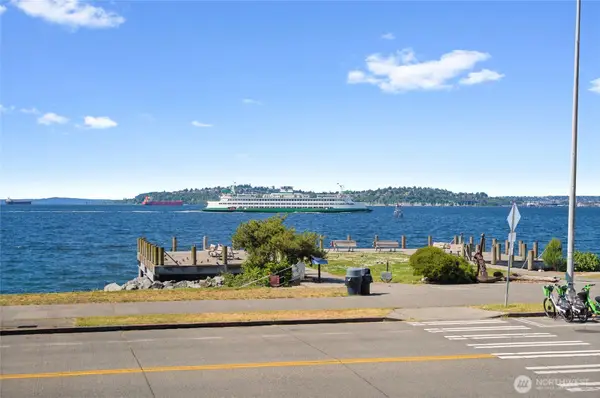 1156 Alki Avenue Sw #104, Seattle, WA 98116