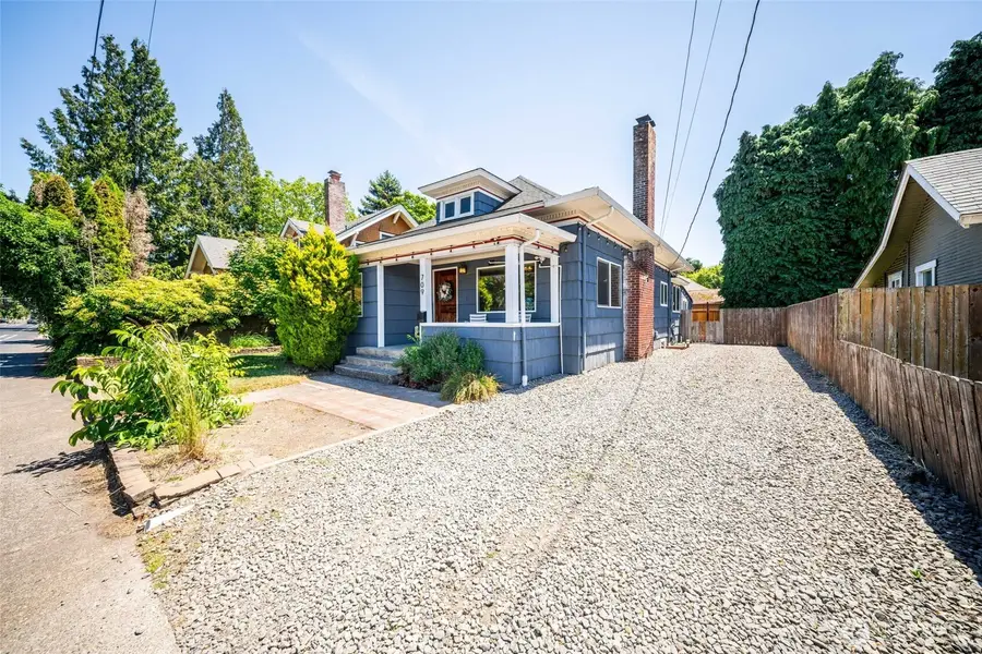 709 W Fourth Plain Boulevard, Vancouver, WA 98660 - #2