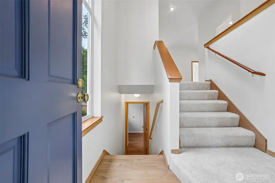 317 NE 91st Street, Seattle, WA 98115 - #3