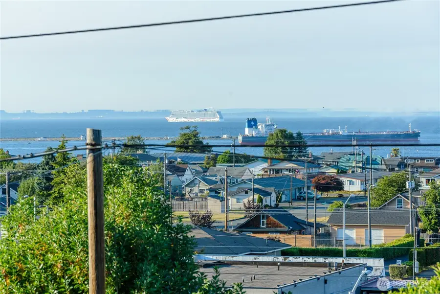 1221 E 2nd Street, Port Angeles, WA 98362 - #2
