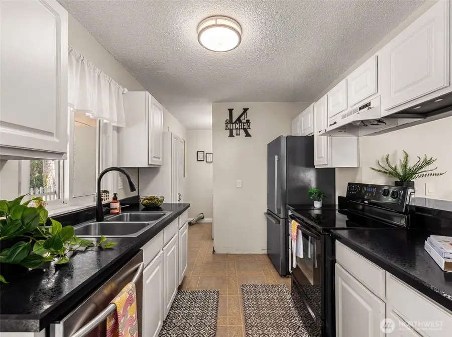 593 Rolfs Place, East Wenatchee, WA 98802 - #2
