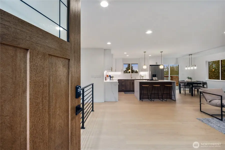 2518 36th Avenue W, Seattle, WA 98199 - #2