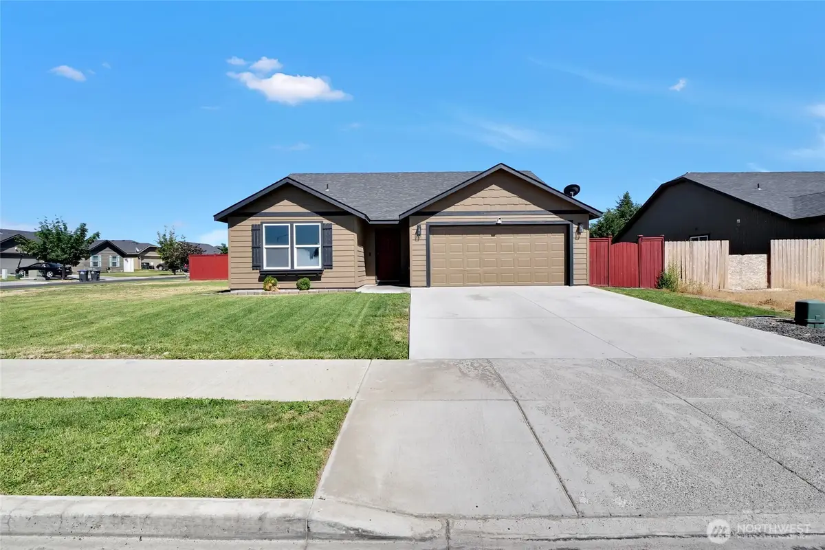 801 S Wilder Street, Moses Lake, WA 98837 - #1