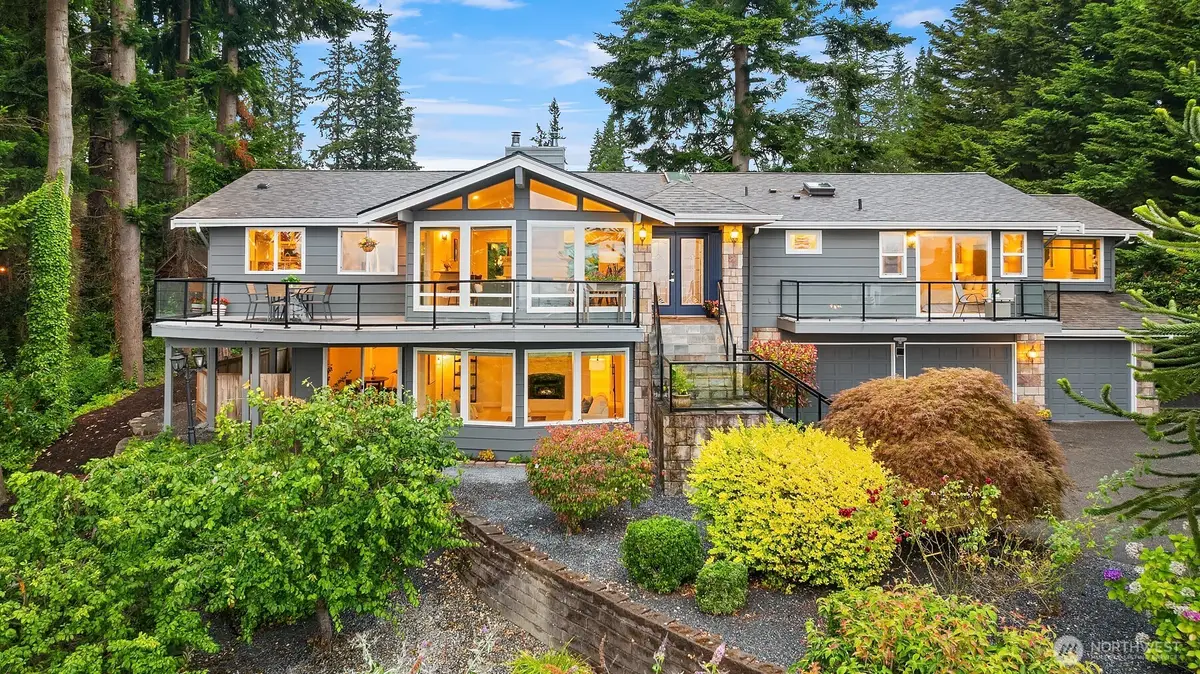 310 Skyline Drive, Edmonds, WA 98020 - #1