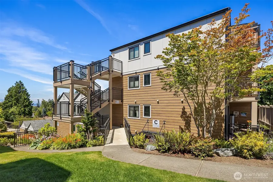 1024 5th Avenue S #C001, Edmonds, WA 98020 - #2