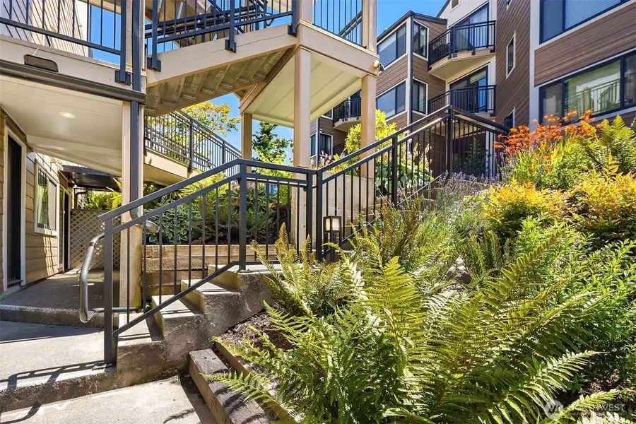 1024 5th Avenue S #C001, Edmonds, WA 98020 - #3