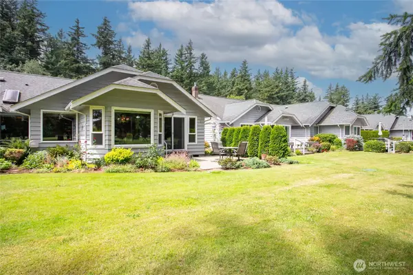 6830 Golf View Drive #A, Lynden, WA 98264
