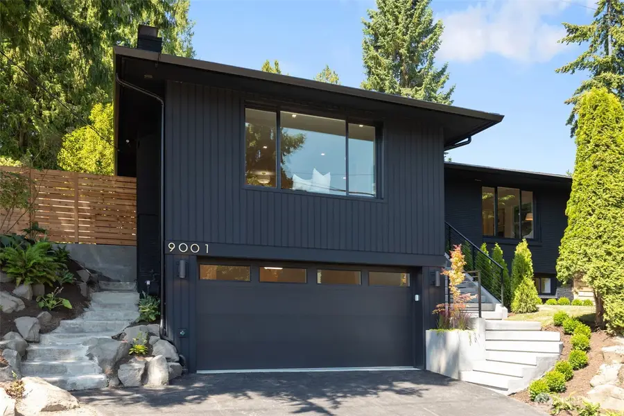 9001 28th Avenue Nw, Seattle, WA 98117 - #2