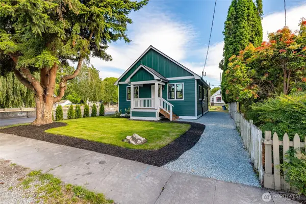 100 Milwaukee Street, Mount Vernon, WA 98273
