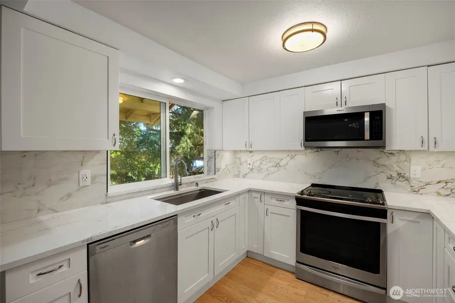 4231 NE 5th Street #B203, Renton, WA 98059 - #2
