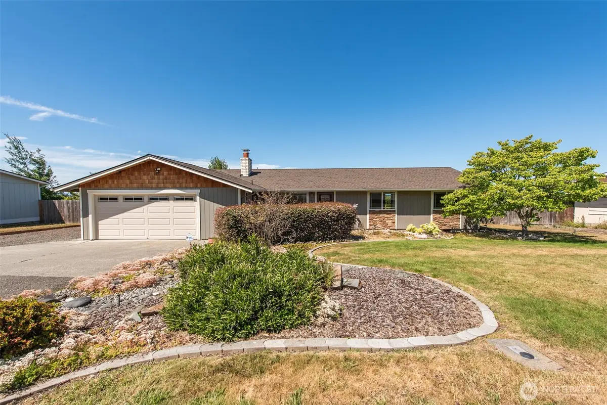 408 W Eunice Street, Sequim, WA 98382 - #1