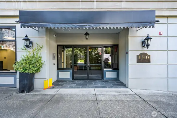 1310 10th Street #402, Bellingham, WA 98225