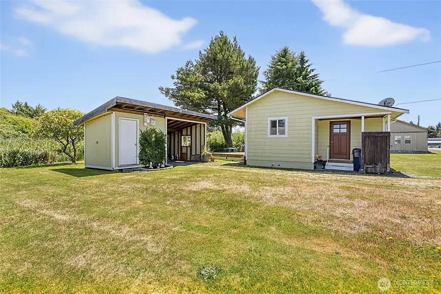 58 Oyehut Road, Hoquiam, WA 98550 - #3