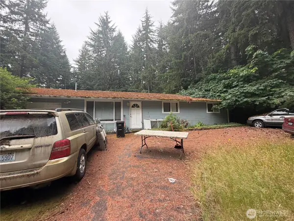 7637 Kittiwake Drive Se, Olympia, WA 98513