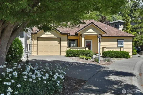 1757 Compass Boulevard #7, Freeland, WA 98249