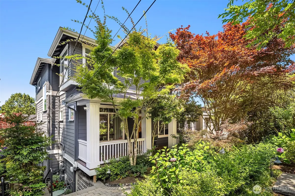 1109 33rd Avenue E, Seattle, WA 98112 - #1
