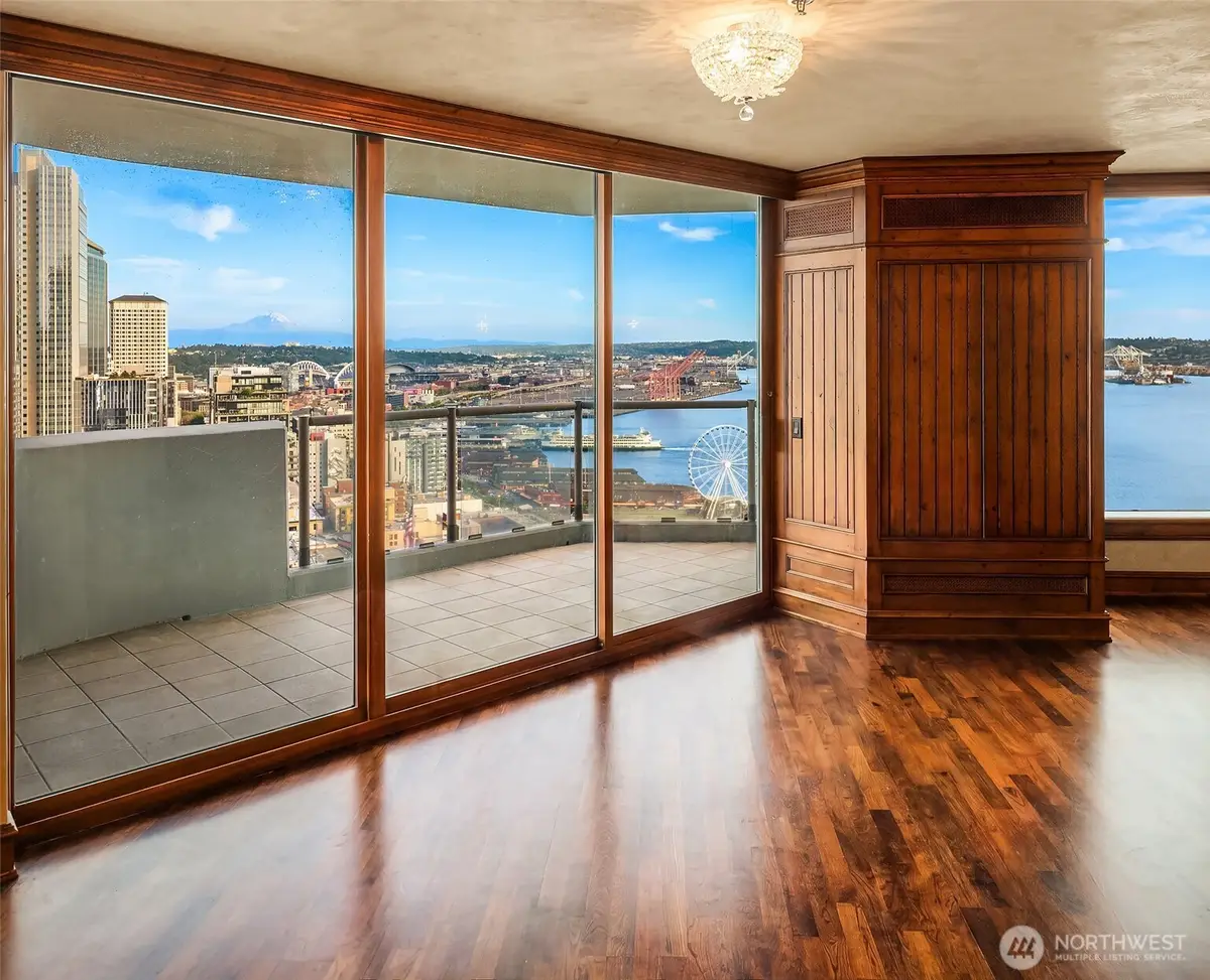 2000 1st Avenue #2504, Seattle, WA 98121 - #1