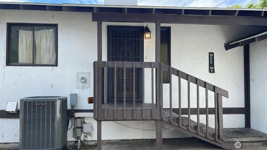 527 Ash, Omak, WA 98841 - #3