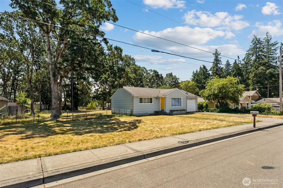 15401 Grant Avenue Sw, Lakewood, WA 98498 - #1