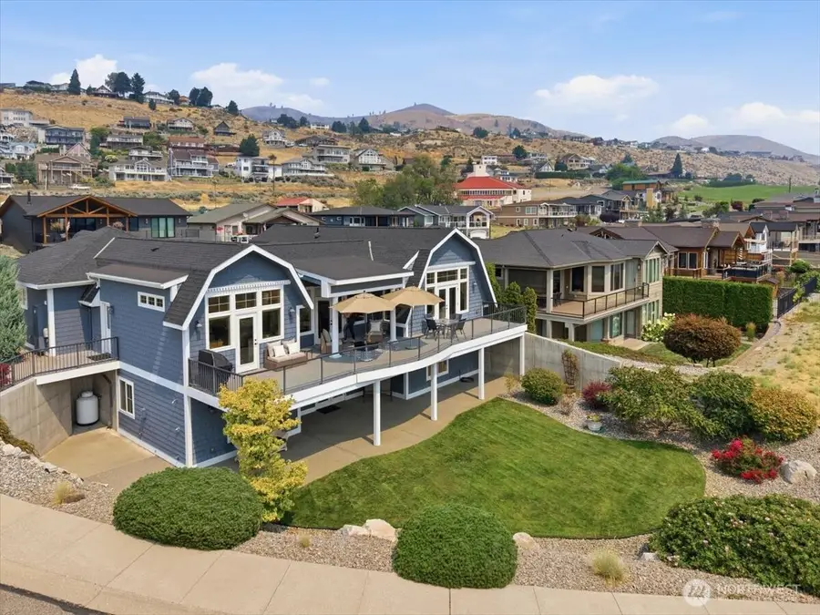 135 N Shore Drive, Chelan, WA 98816 - #2