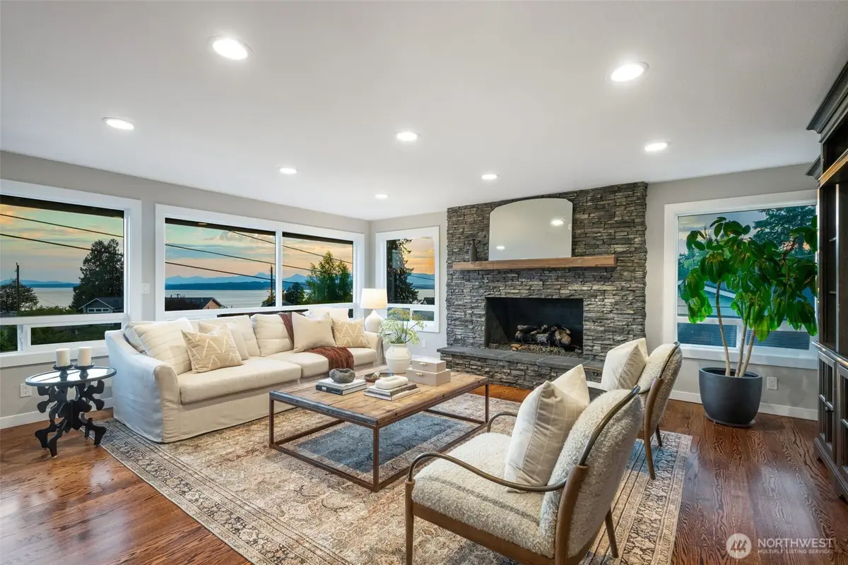 20222 23rd Place Nw, Shoreline, WA 98177 - #1