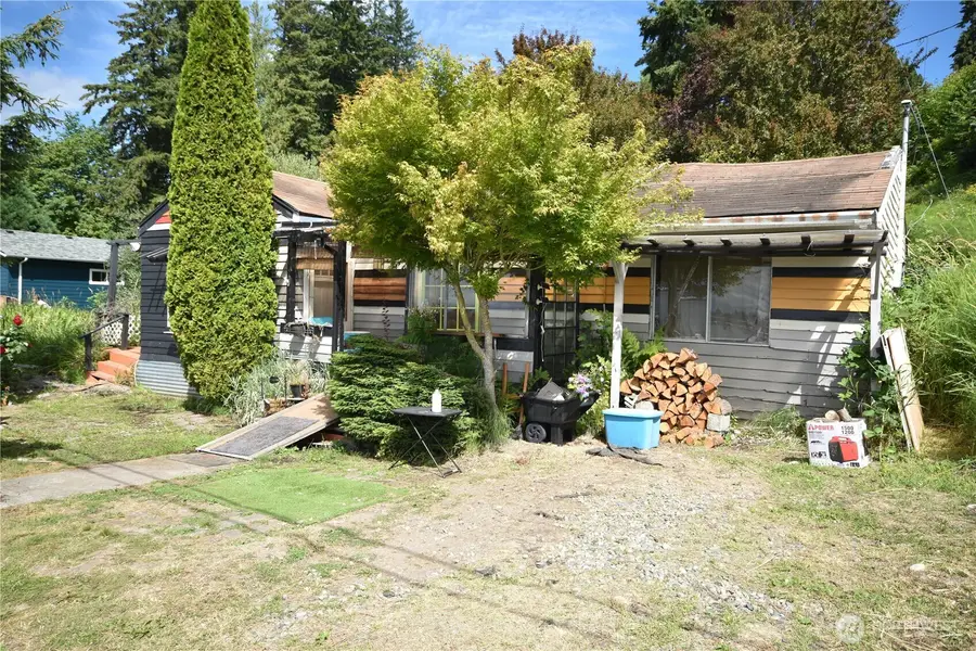 1647 Beach Drive E, Port Orchard, WA 98366 - #3
