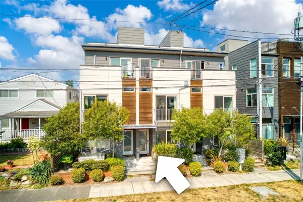 3025 62nd Avenue Sw, Seattle, WA 98116