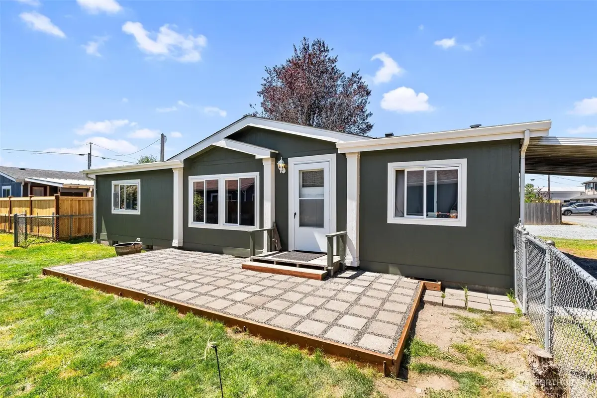 214 Gibson Street, Sedro Woolley, WA 98284 - #1