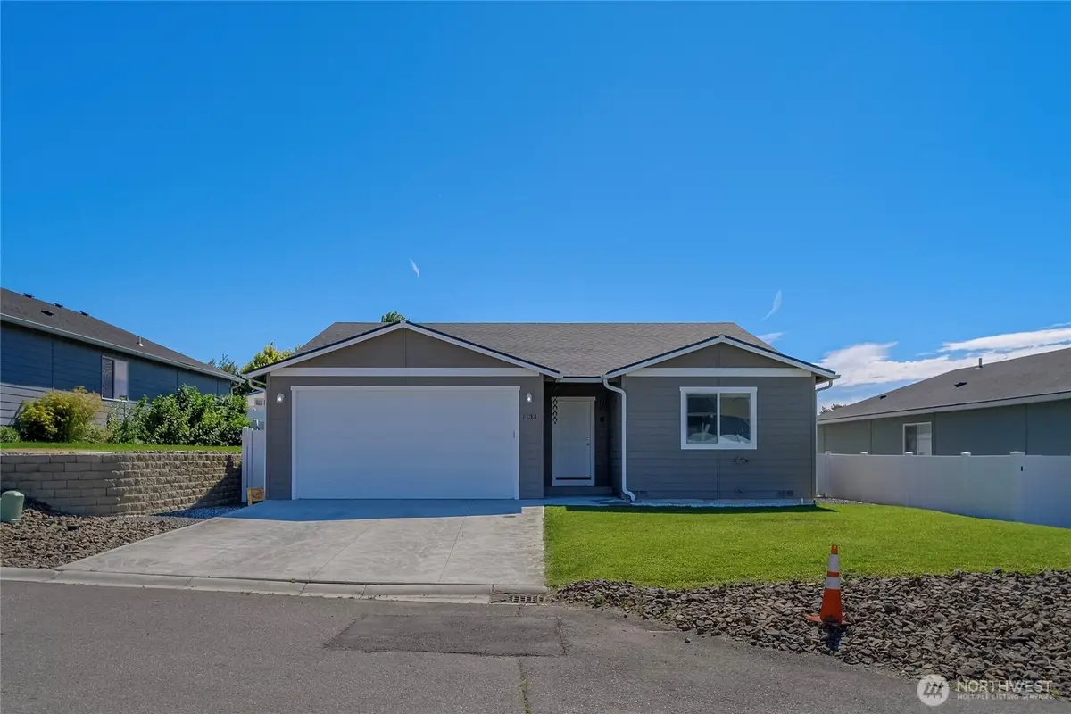 1133 S New Oak Lane, East Wenatchee, WA 98802 - #1