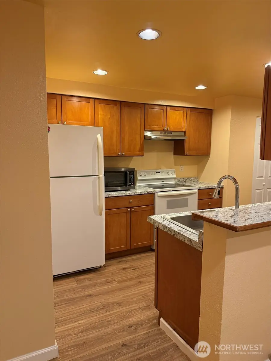26221 116th Avenue Se #F105, Kent, WA 98030 - #3