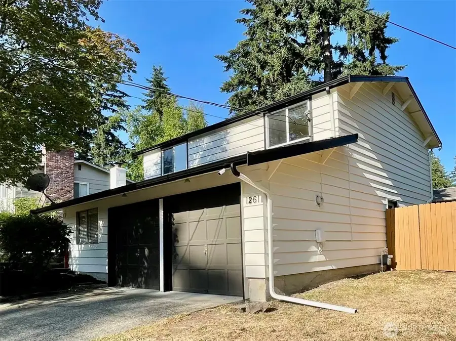 1261 150th Avenue Se, Bellevue, WA 98007 - #2