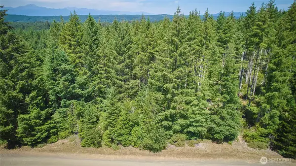 500 E Morris Creek Drive #A-3, Belfair, WA 98528