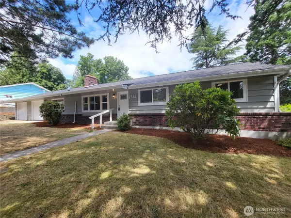 1936 NE Clemens Street, Bremerton, WA 98310