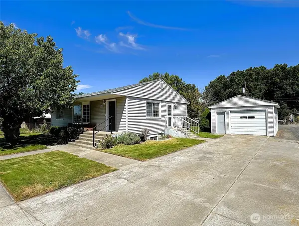 438 S Burke Road, Connell, WA 99326
