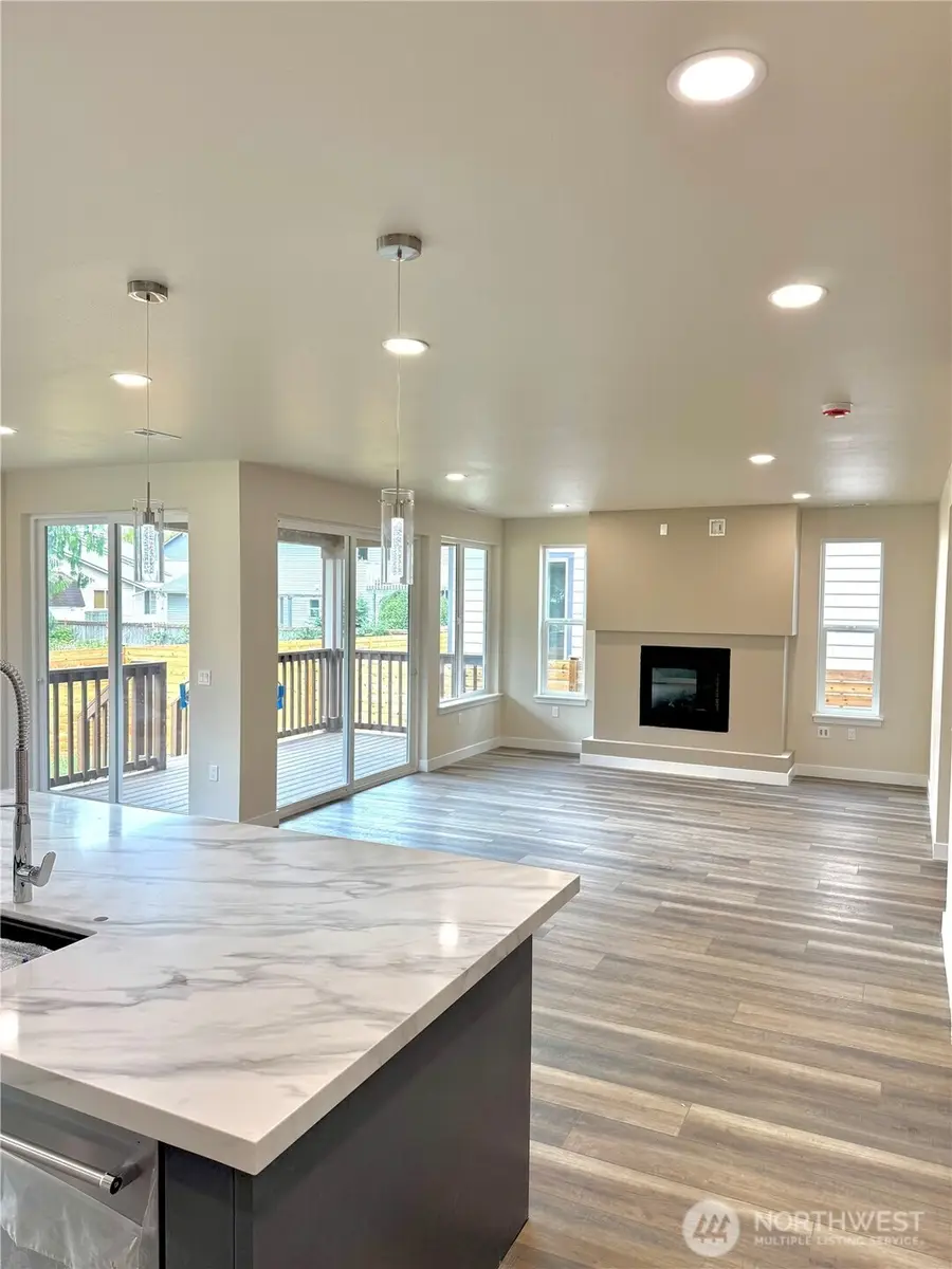 9614 48th Drive Ne, Marysville, WA 98270 - #3