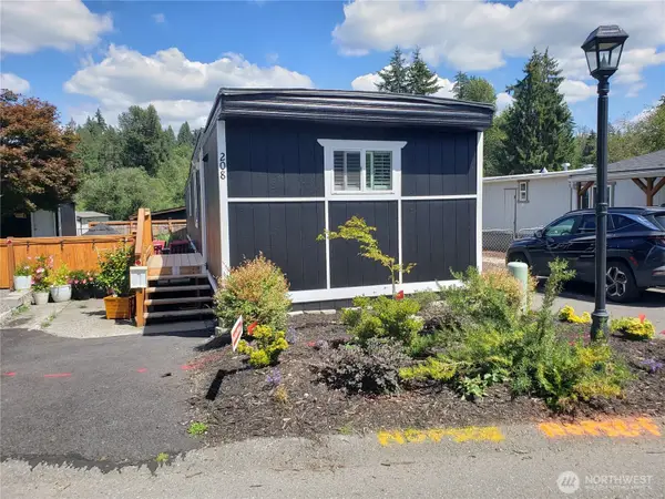 31108 3rd Avenue #208, Black Diamond, WA 98010