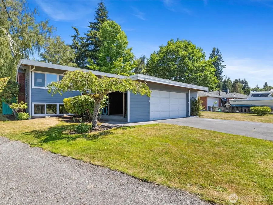 817 Olympic Boulevard #A, Everett, WA 98203 - #2