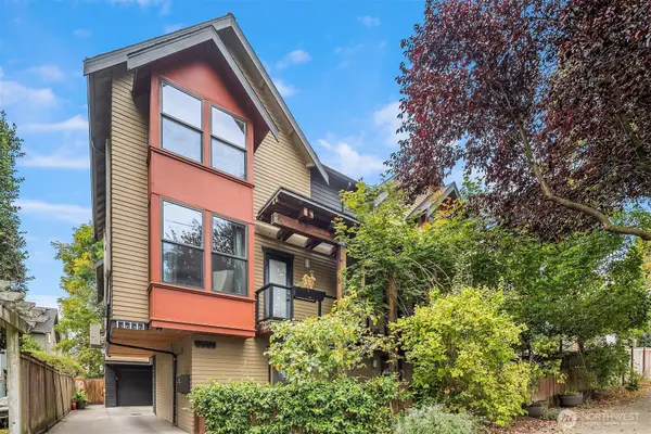 3635 Greenwood Avenue N #B, Seattle, WA 98103