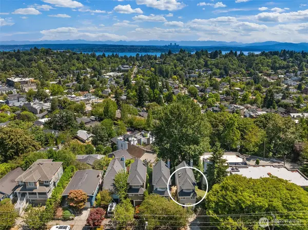 314 25th Avenue E, Seattle, WA 98112