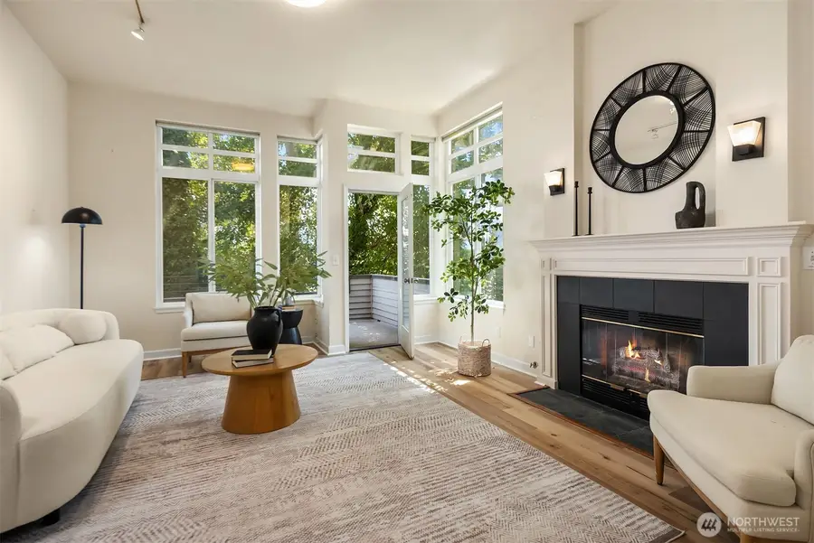 314 25th Avenue E, Seattle, WA 98112 - #3