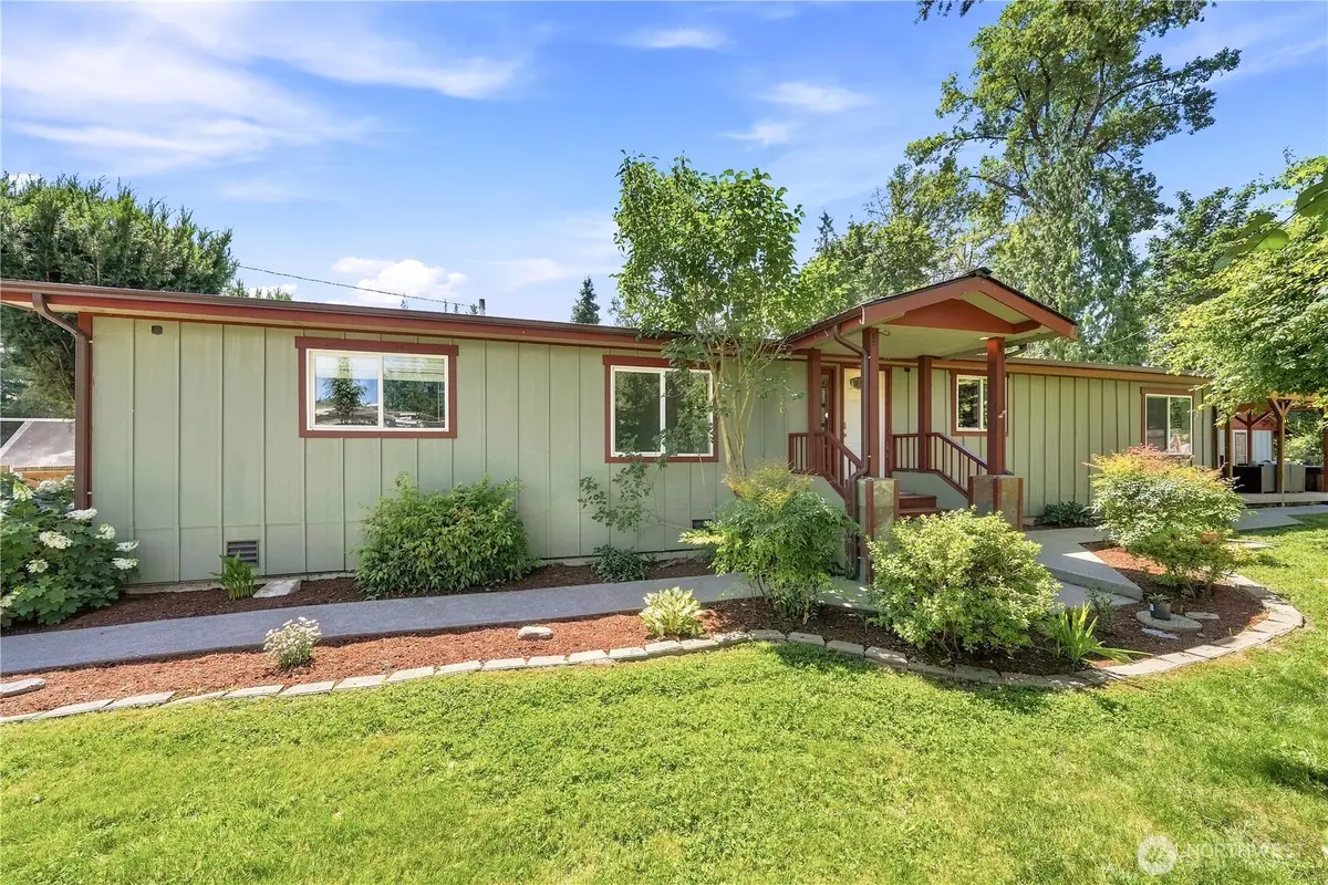 516 Beach Drive, Snohomish, WA 98290 - #1