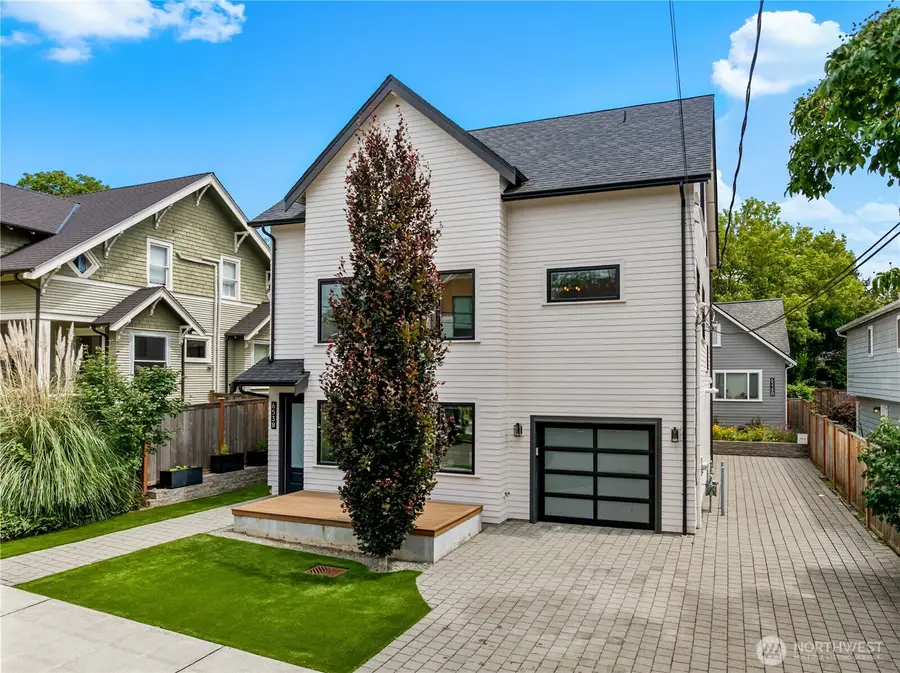6538 11th Avenue Nw, Seattle, WA 98117 - #2