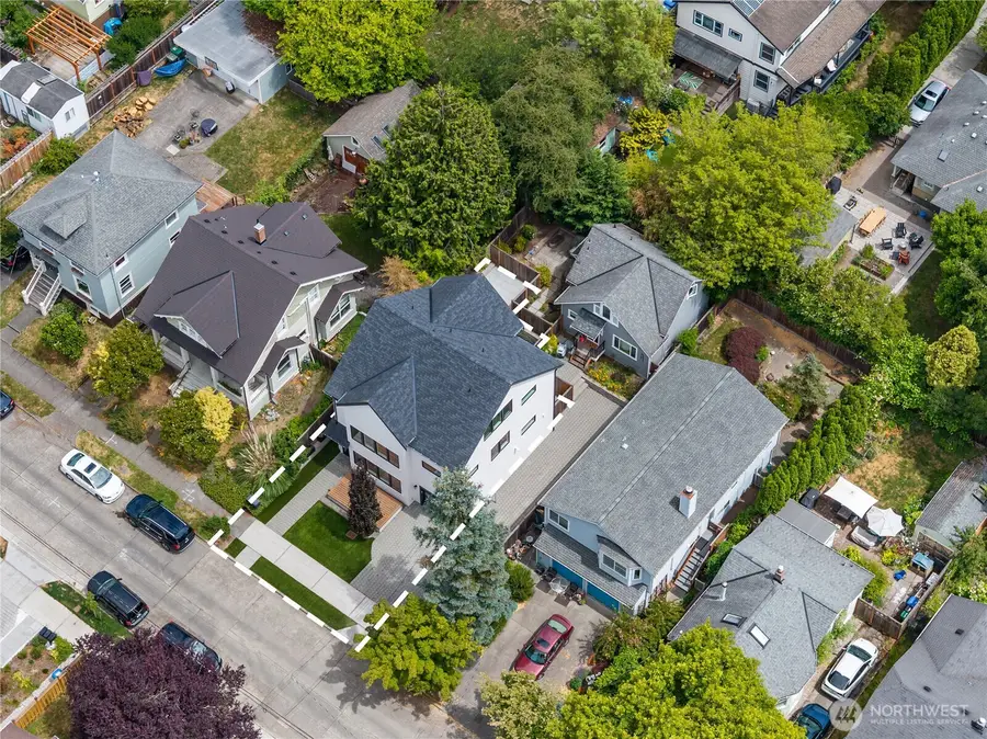 6538 11th Avenue Nw, Seattle, WA 98117 - #3