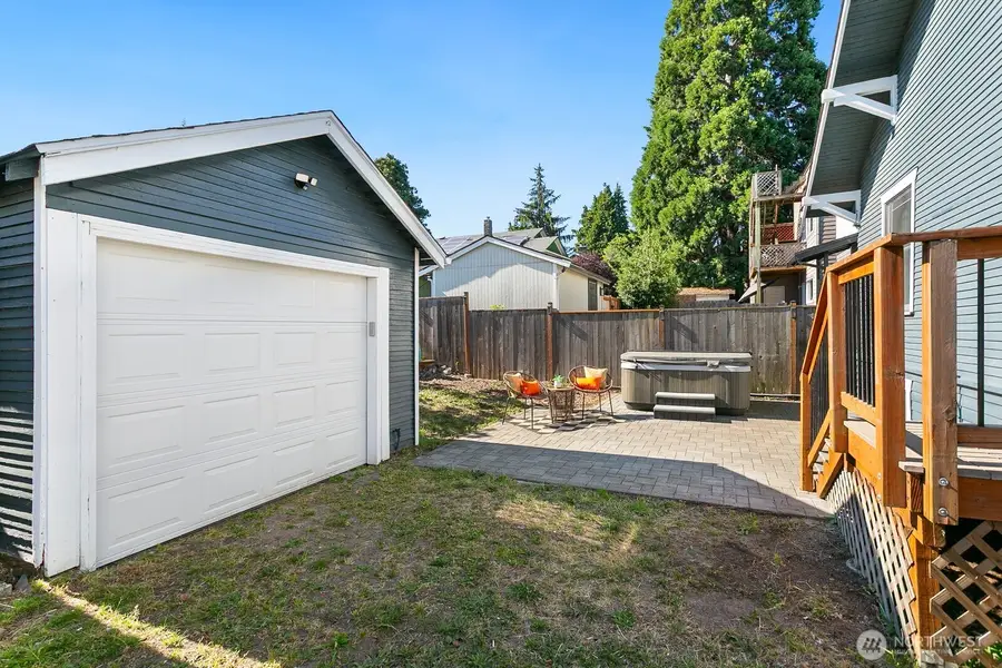 4329 5th Avenue Ne, Seattle, WA 98105 - #2
