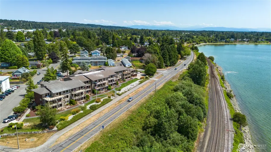 1300 Peace Portal Dr #206, Blaine, WA 98230 - #3