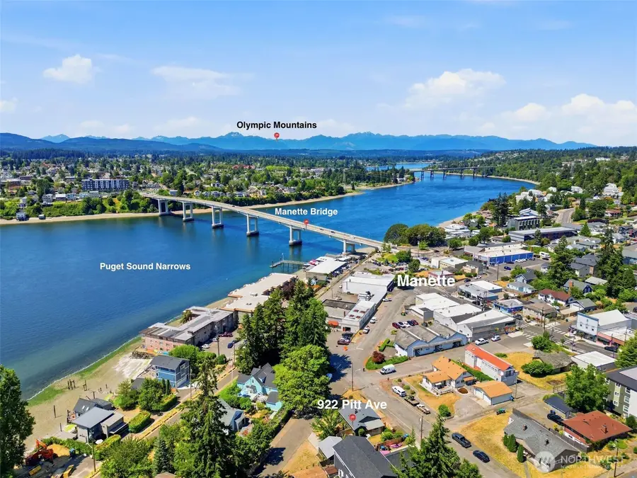 922 Pitt Avenue, Bremerton, WA 98310 - #2